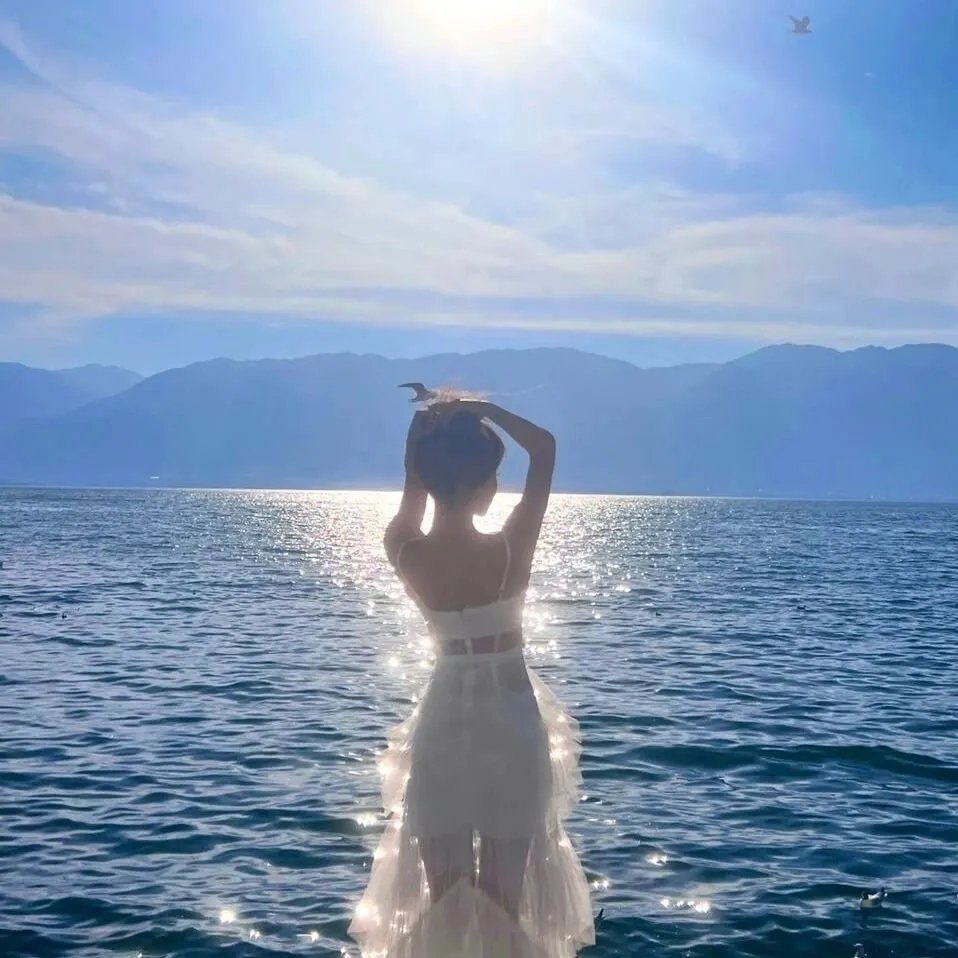 天空中的所有光